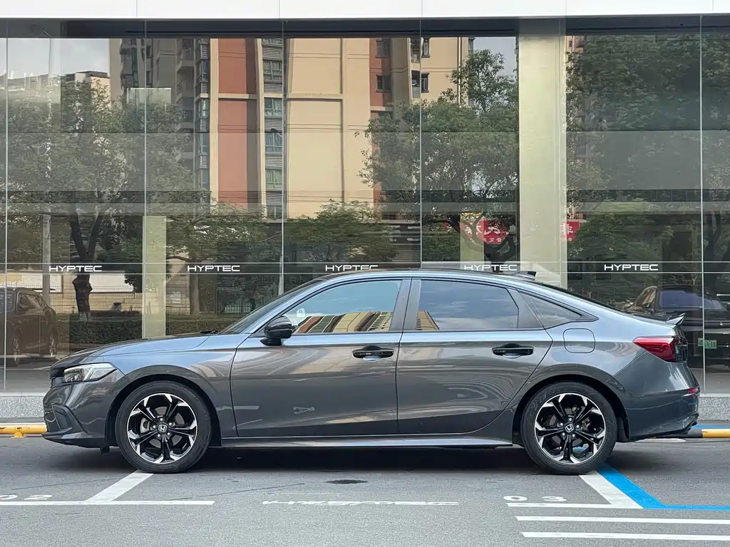 Honda Civic — фото 4