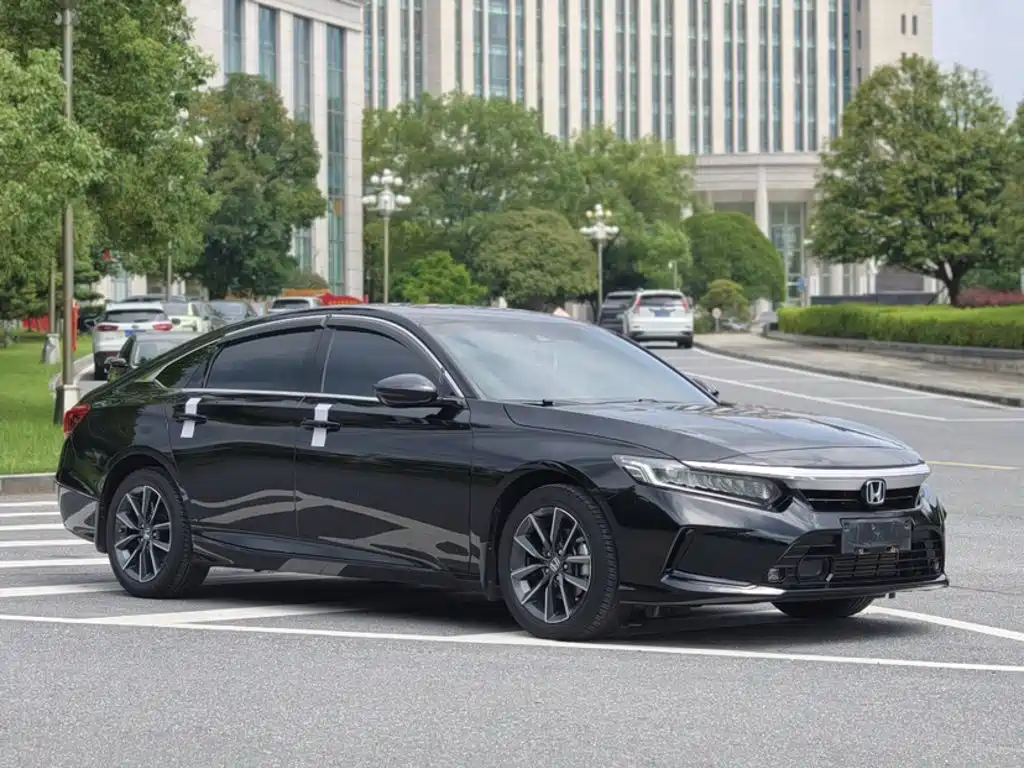 Honda Inspire — фото 5