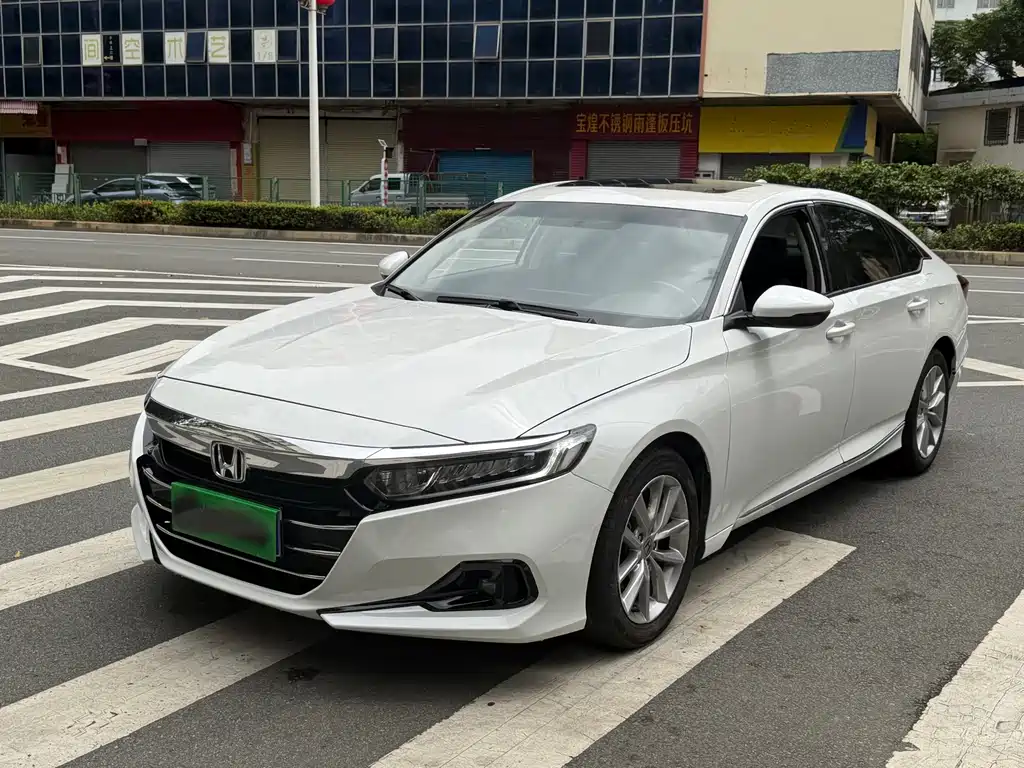 Honda Accord — фото 3