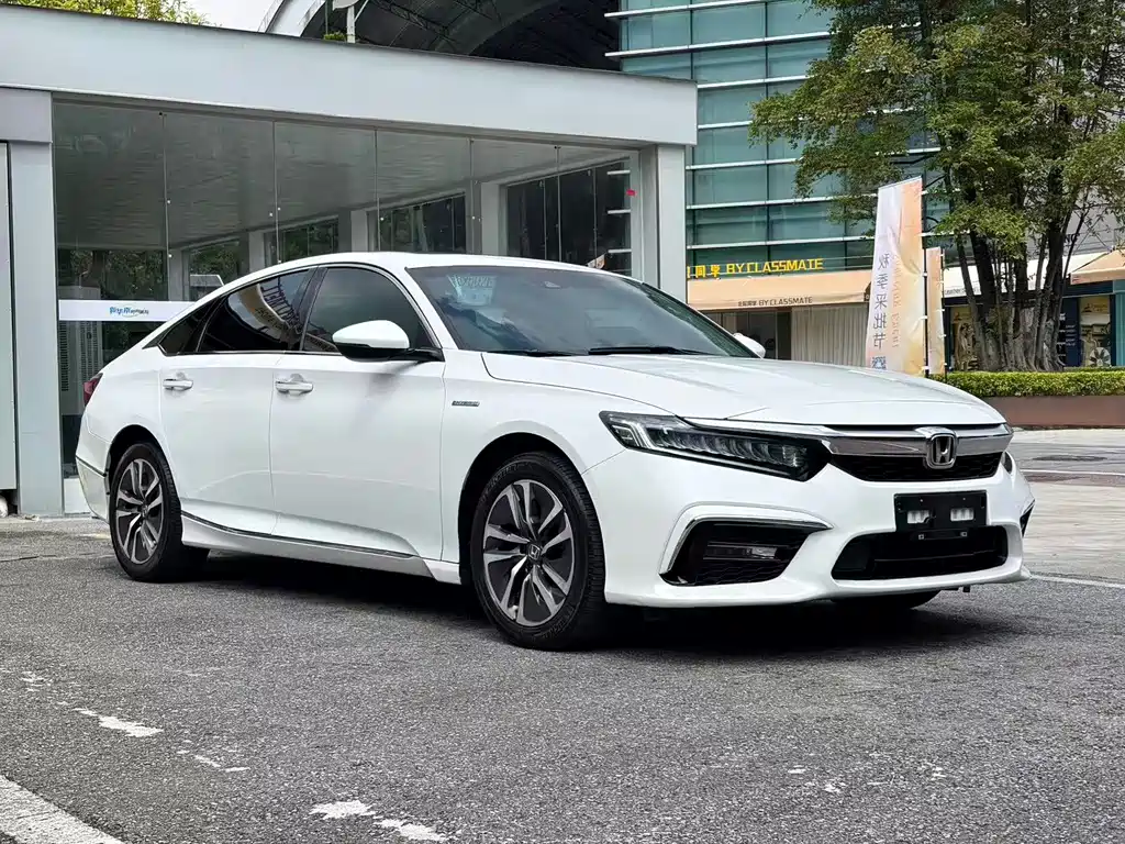 Honda Inspire — фото 2