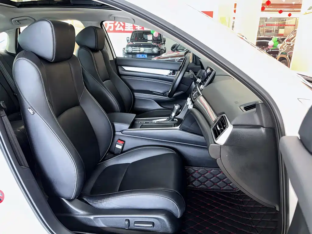 Honda Inspire — фото 13