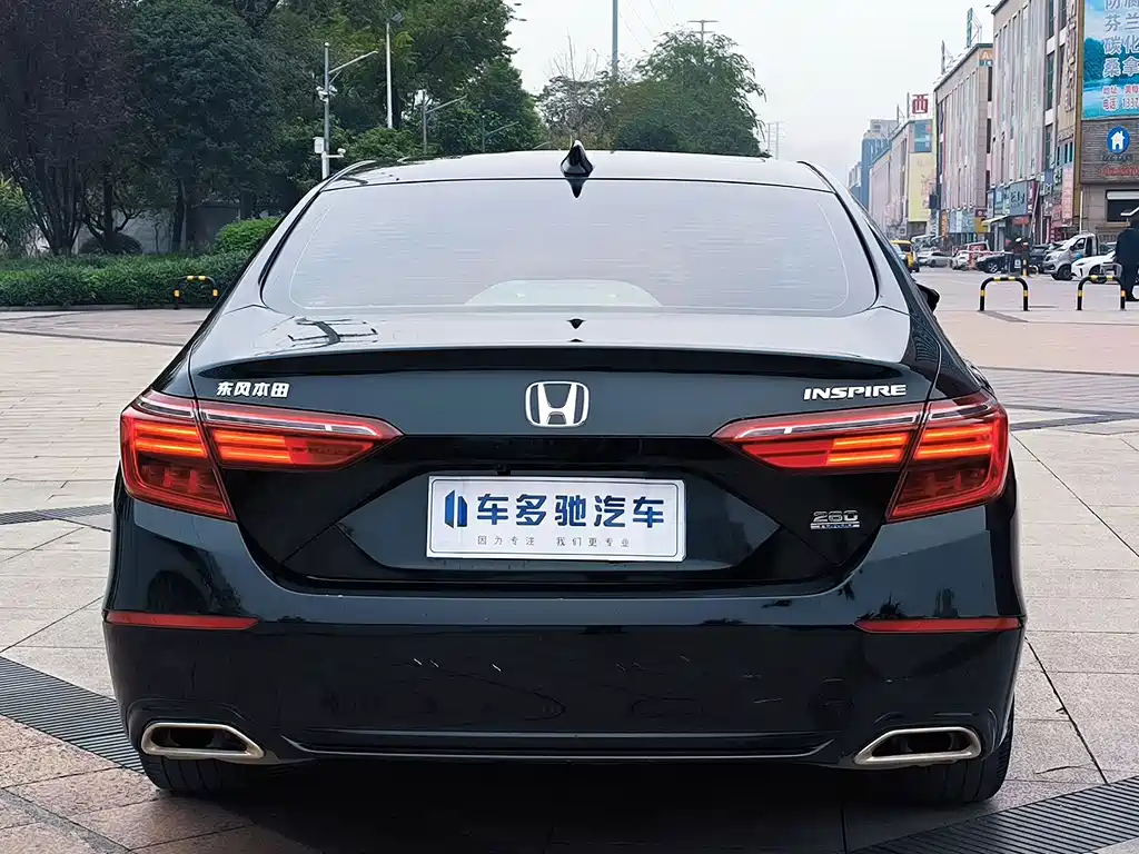 Honda Inspire — фото 6