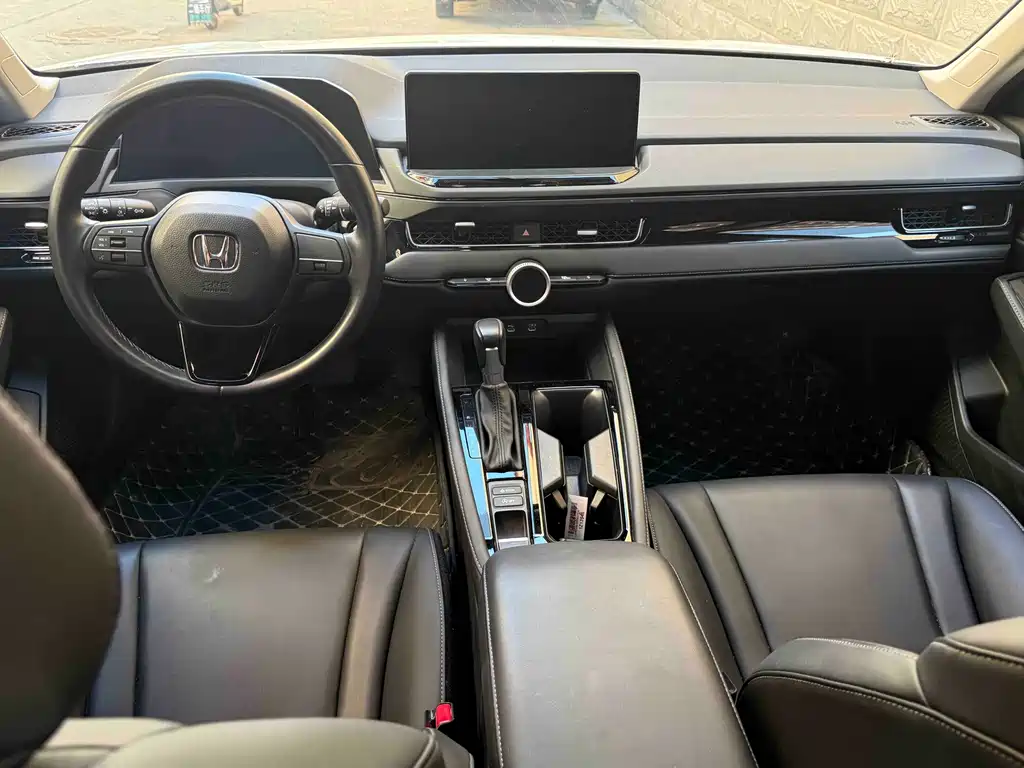 Honda Inspire — фото 5