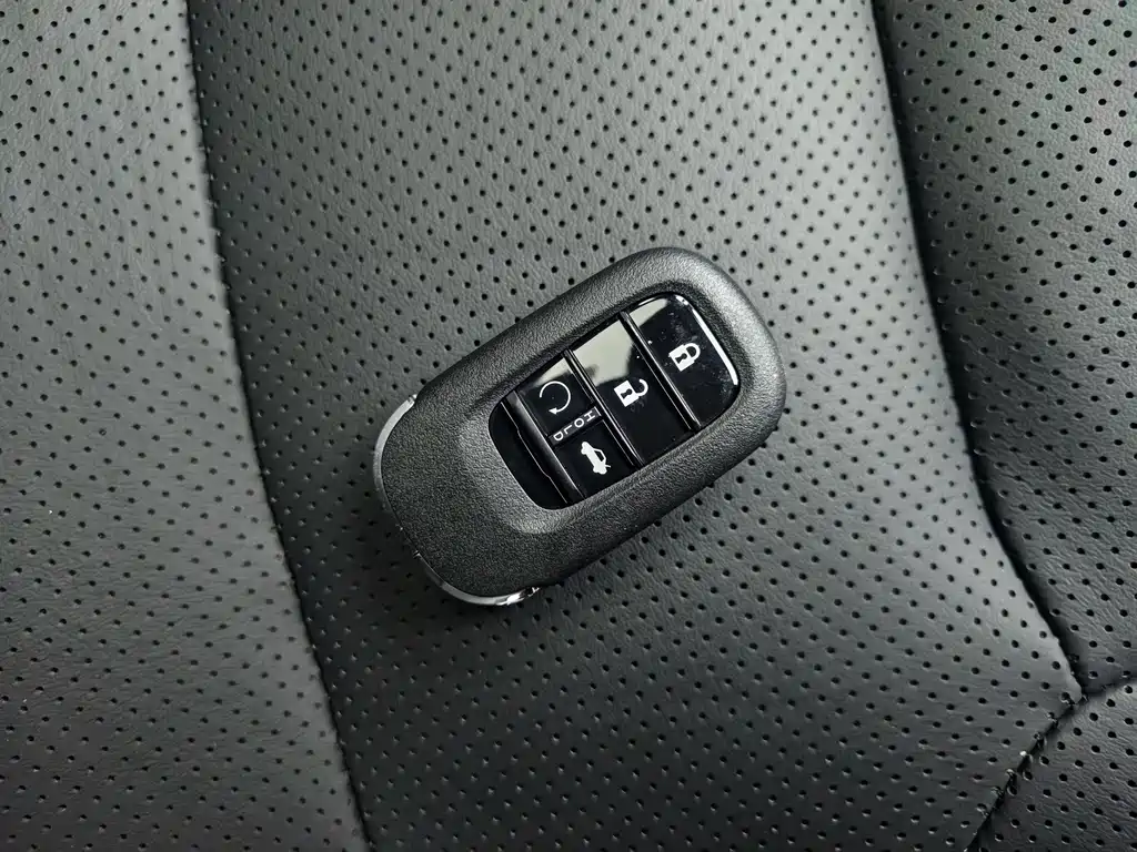 Honda Accord — фото 8