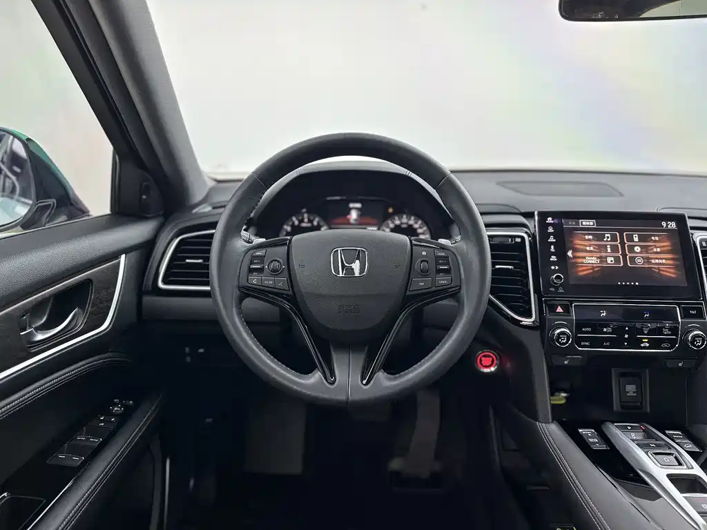 Honda UR-V — фото 9