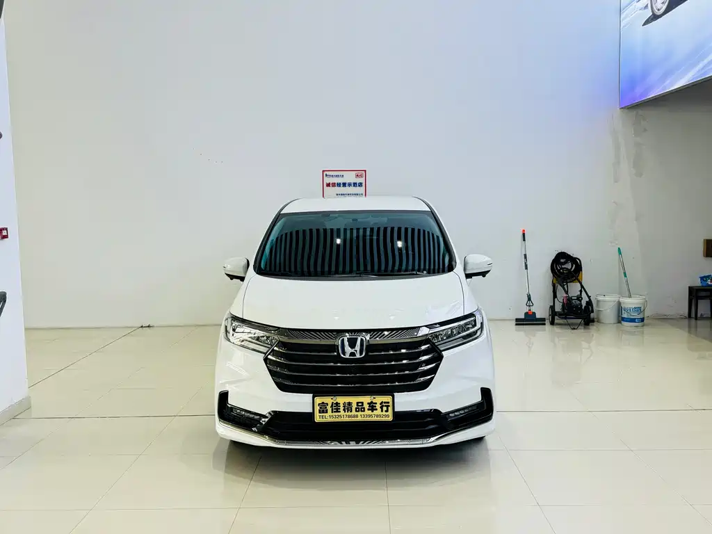 Honda Odyssey — фото 2