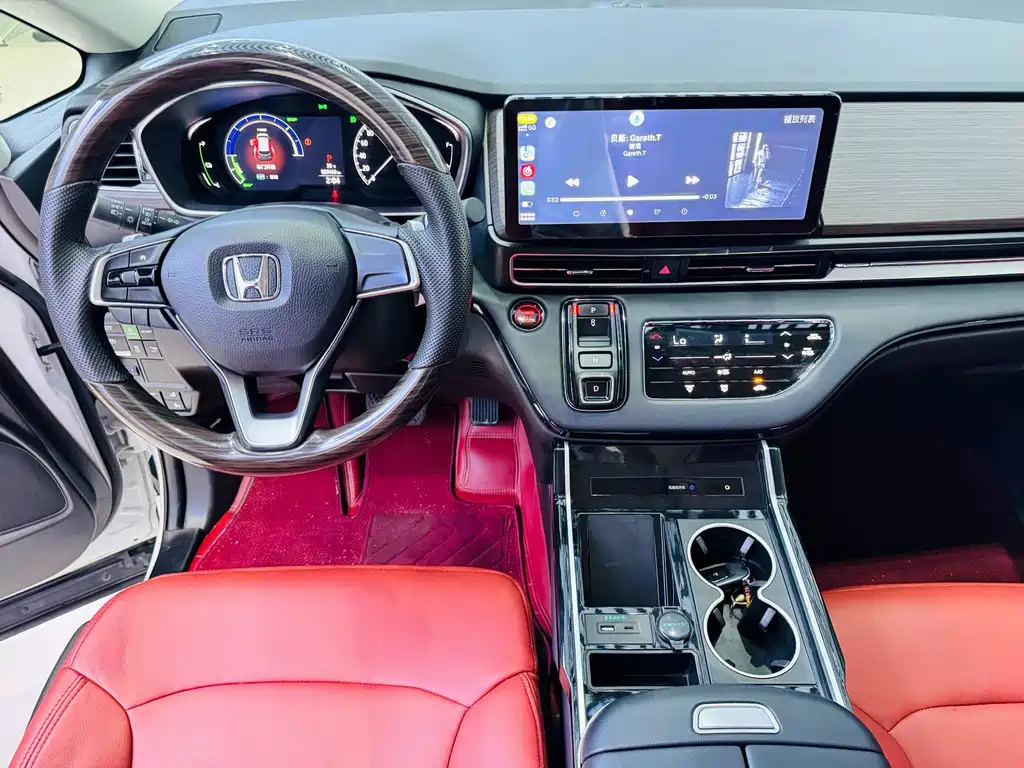 Honda Odyssey — фото 10
