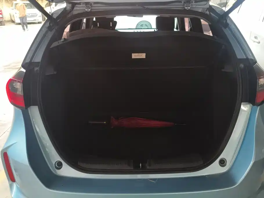Honda Fit — фото 4