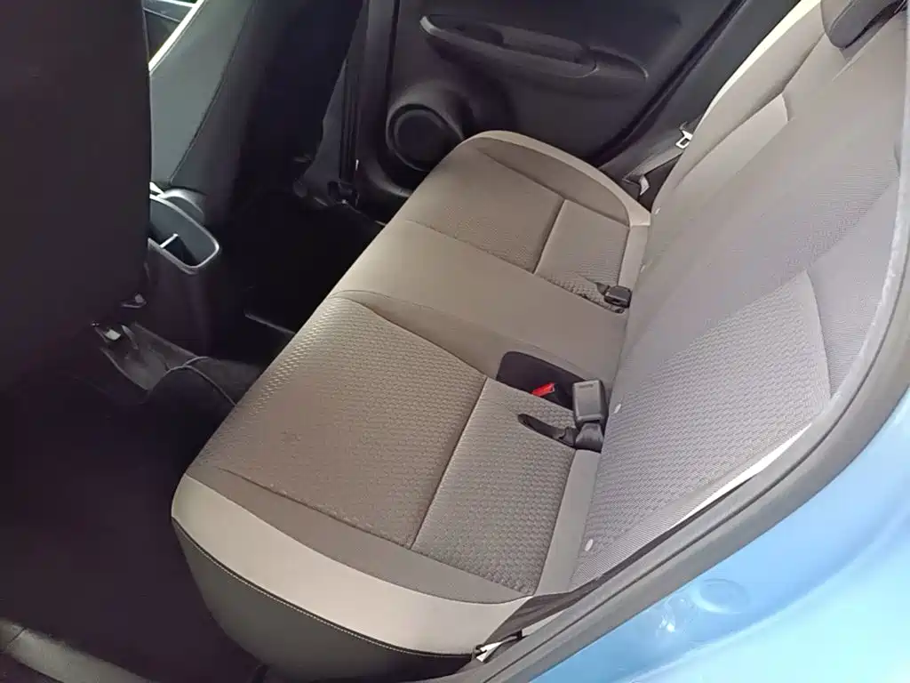 Honda Fit — фото 17