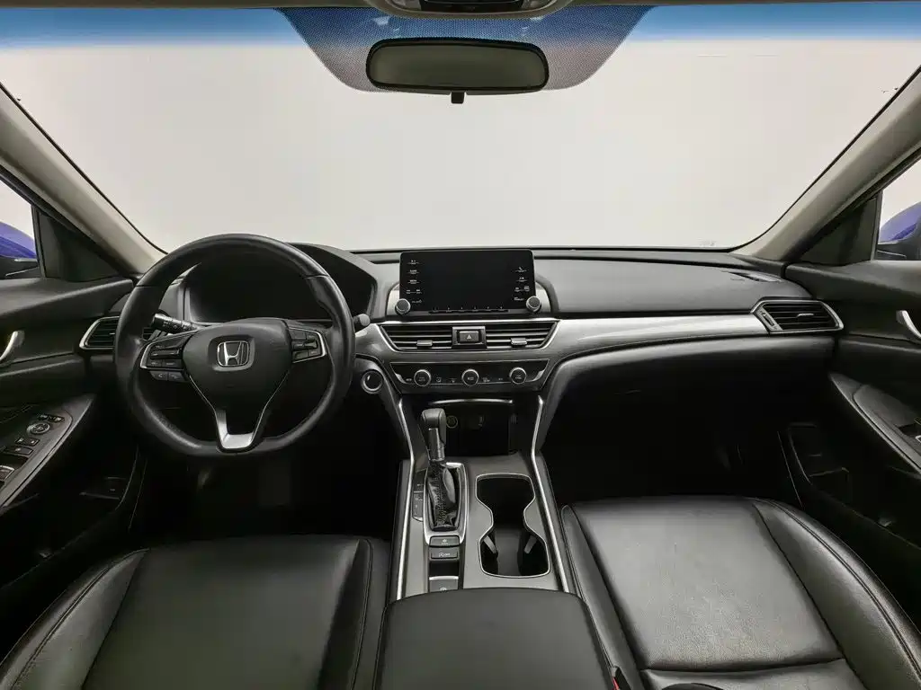Honda Accord — фото 5