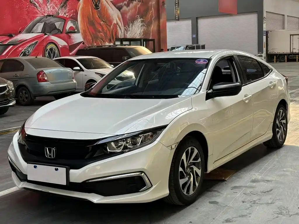 Honda Civic — фото 2