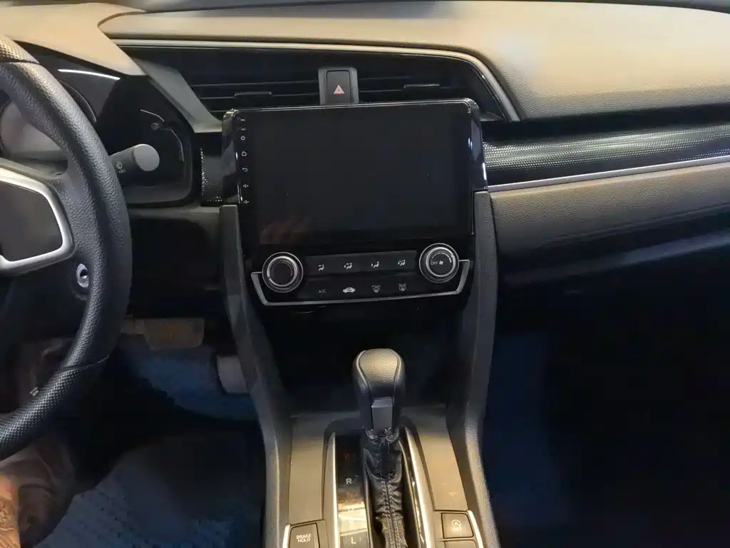 Honda Civic — фото 4