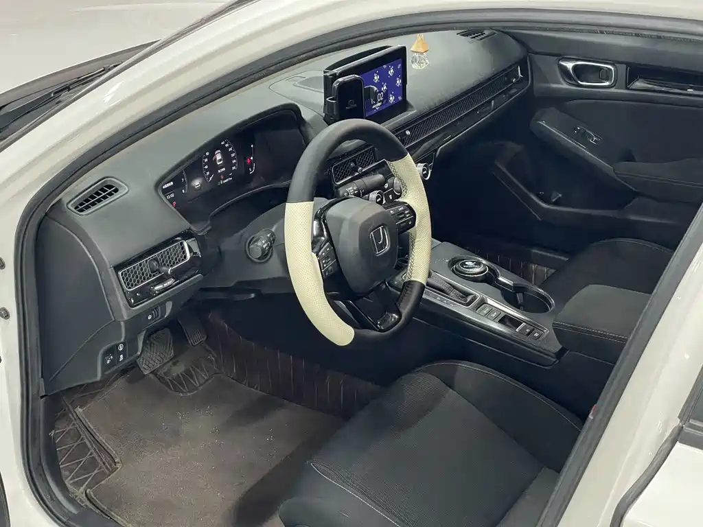 Honda Civic — фото 5