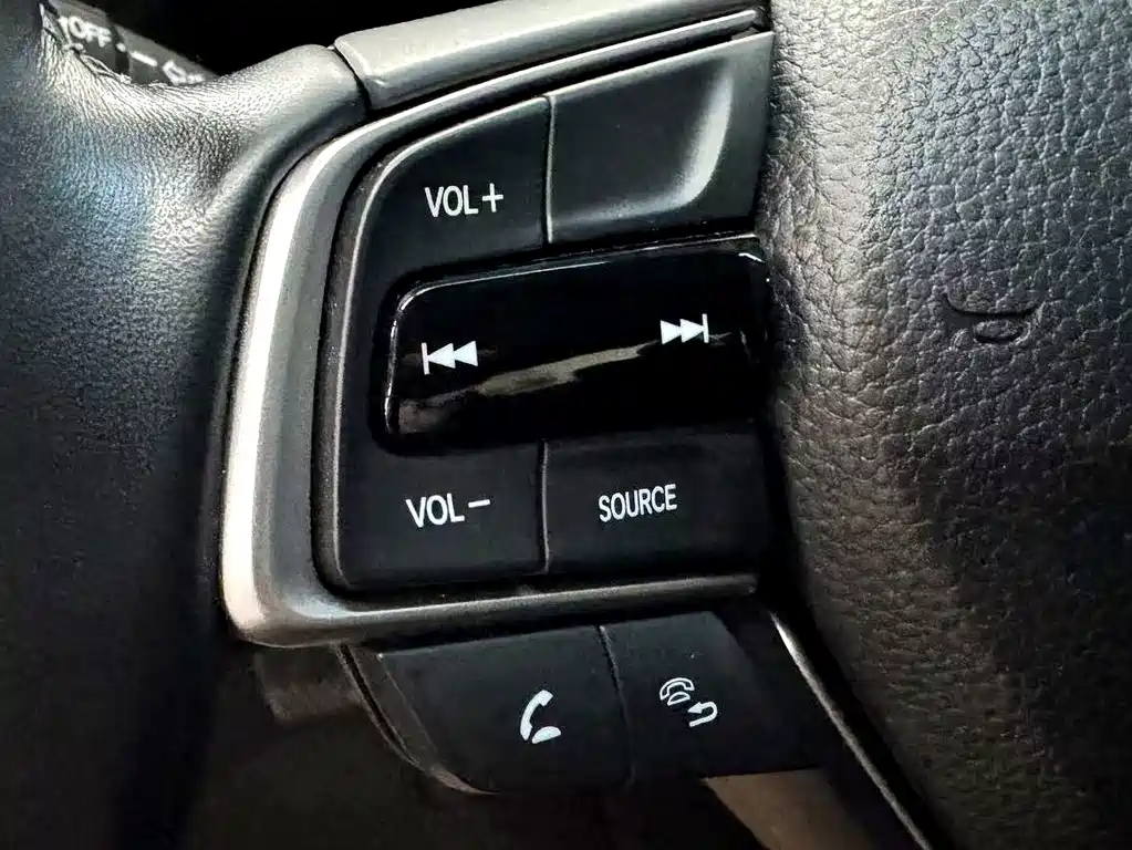 Honda Inspire — фото 11
