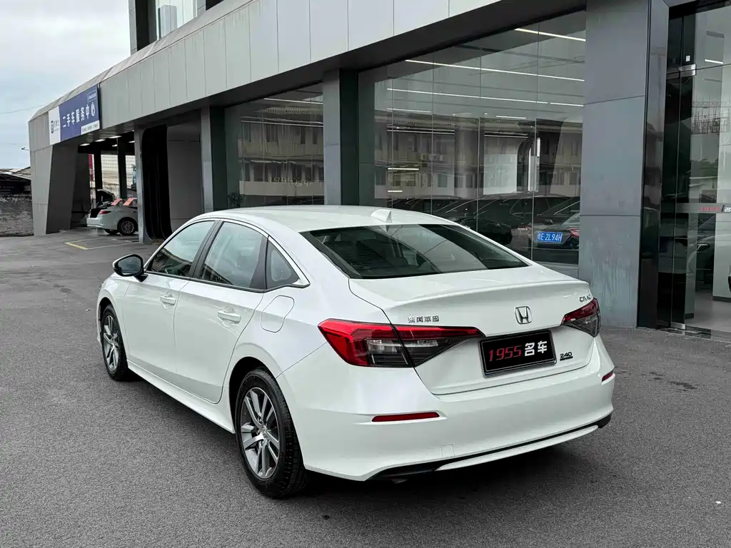 Honda Civic — фото 7
