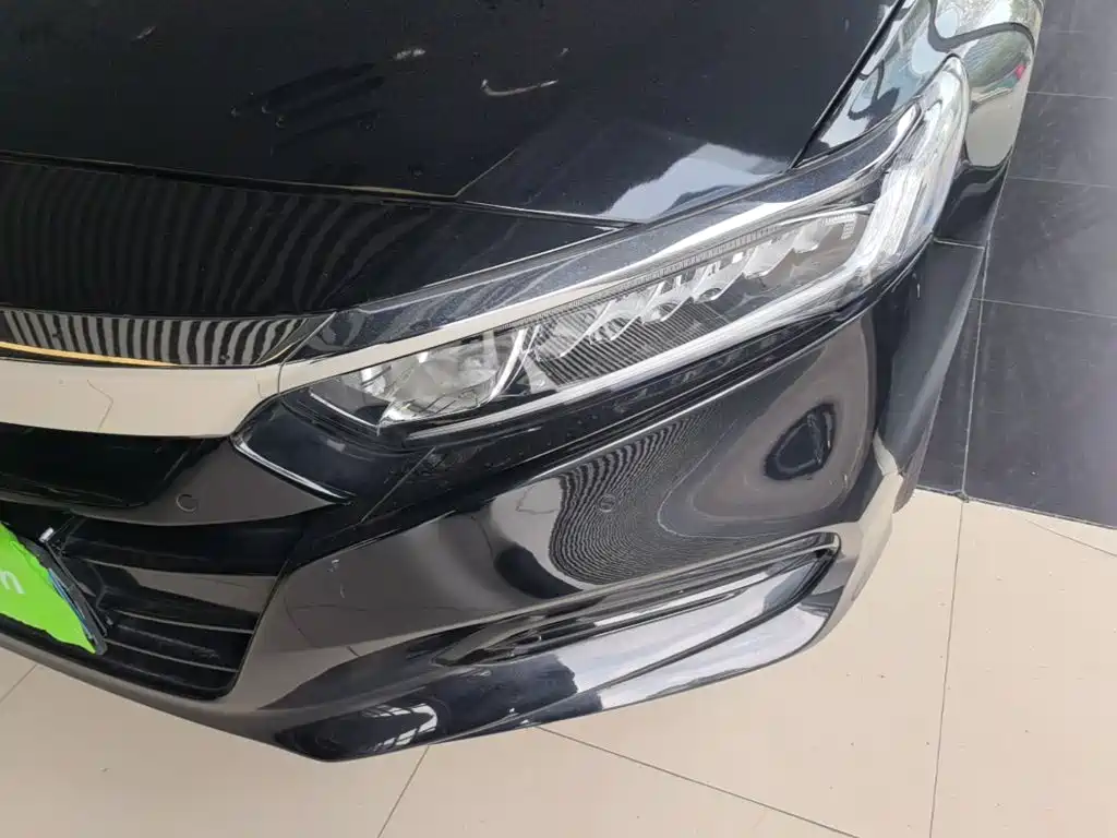 Honda Accord — фото 24