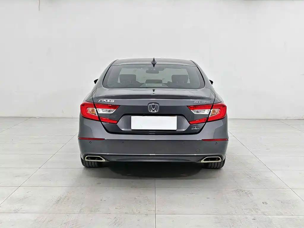 Honda Accord — фото 5
