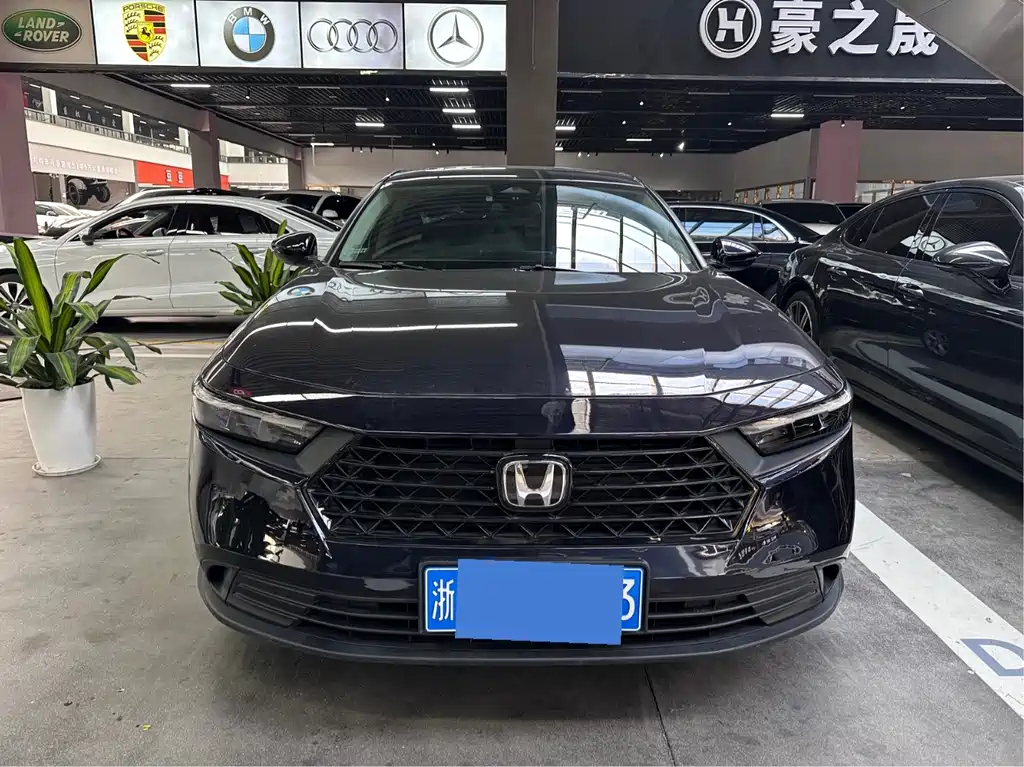 Honda Accord — фото 2