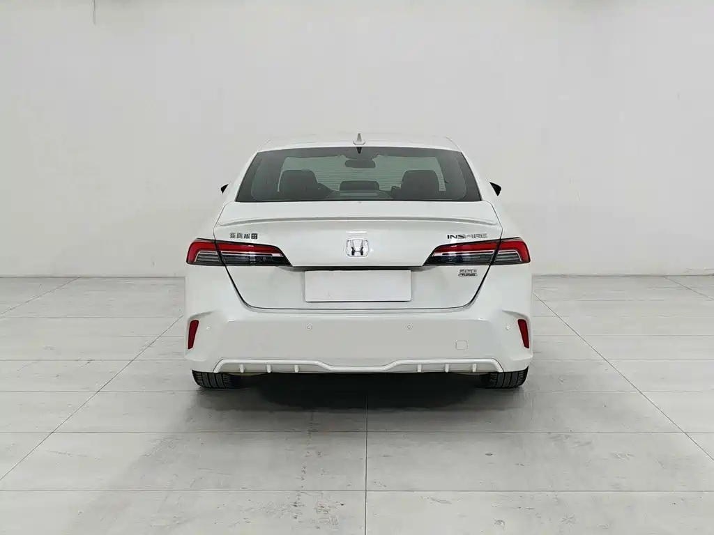 Honda Inspire — фото 19