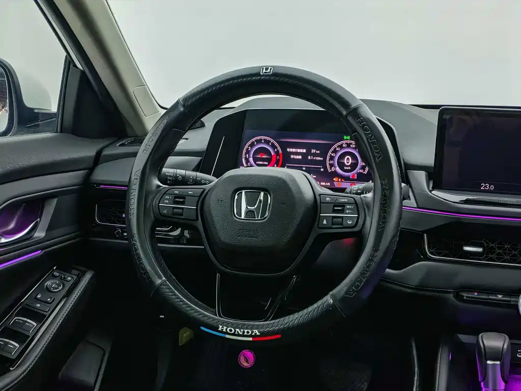 Honda Inspire — фото 10