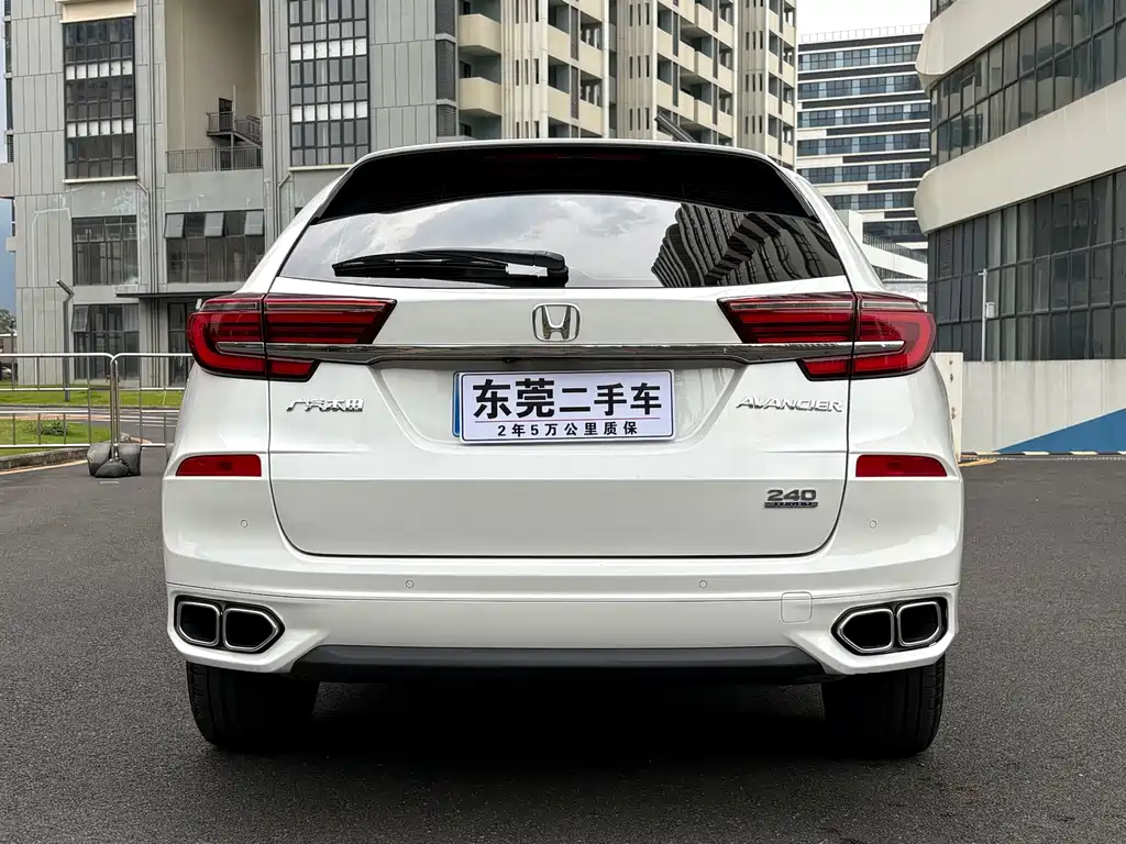 Honda Avancier — фото 10