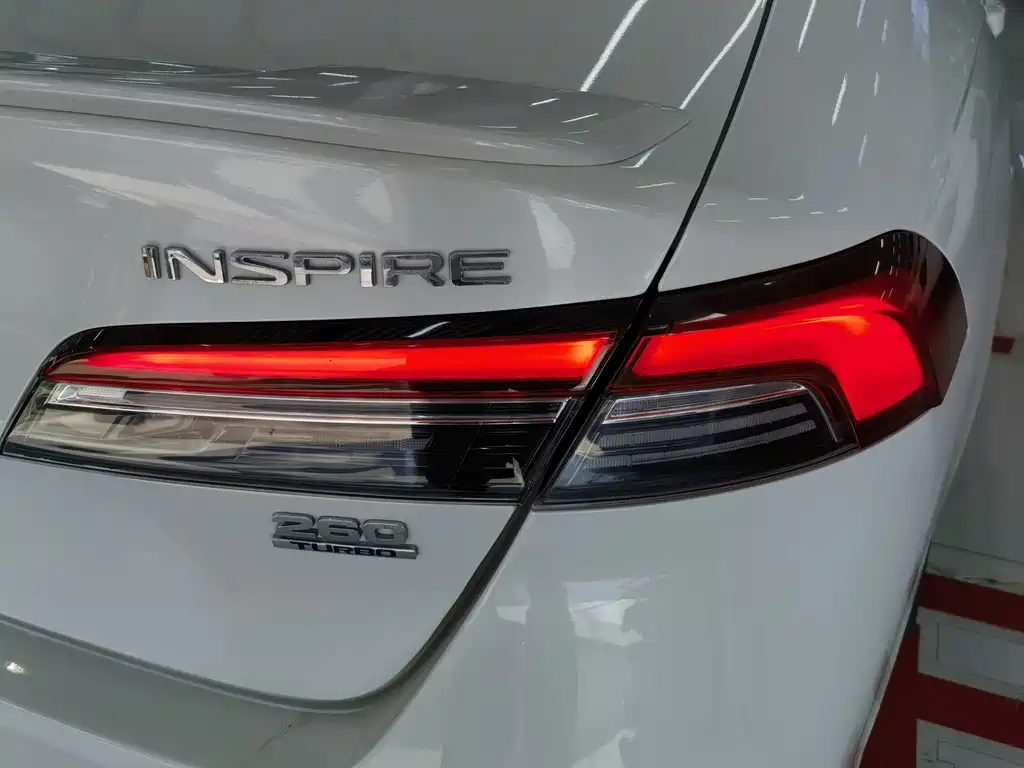 Honda Inspire — фото 13