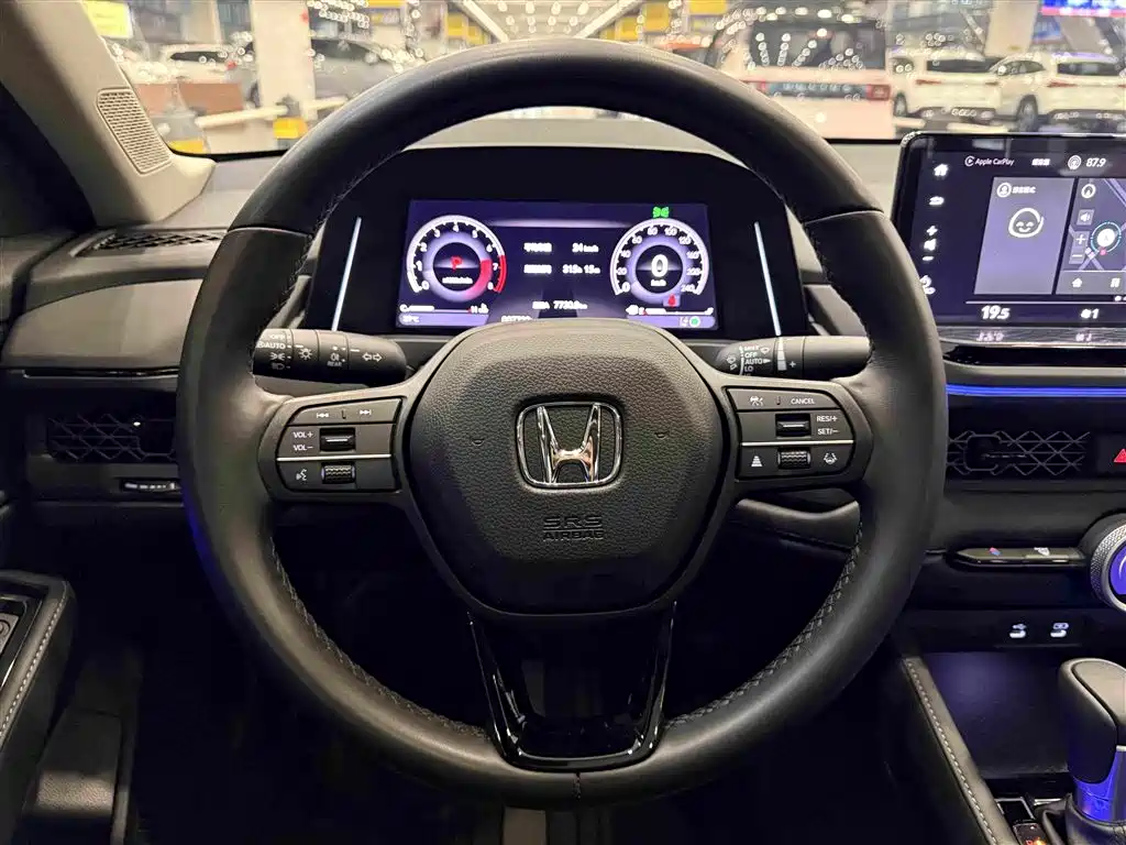 Honda Accord — фото 21