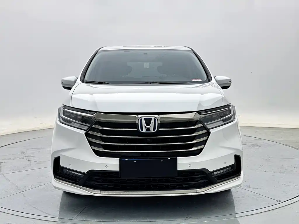 Honda Odyssey — фото 2