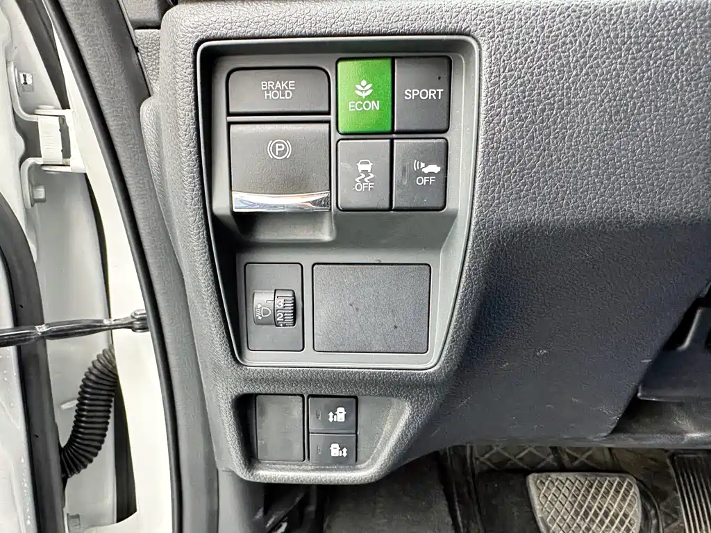 Honda Odyssey — фото 22