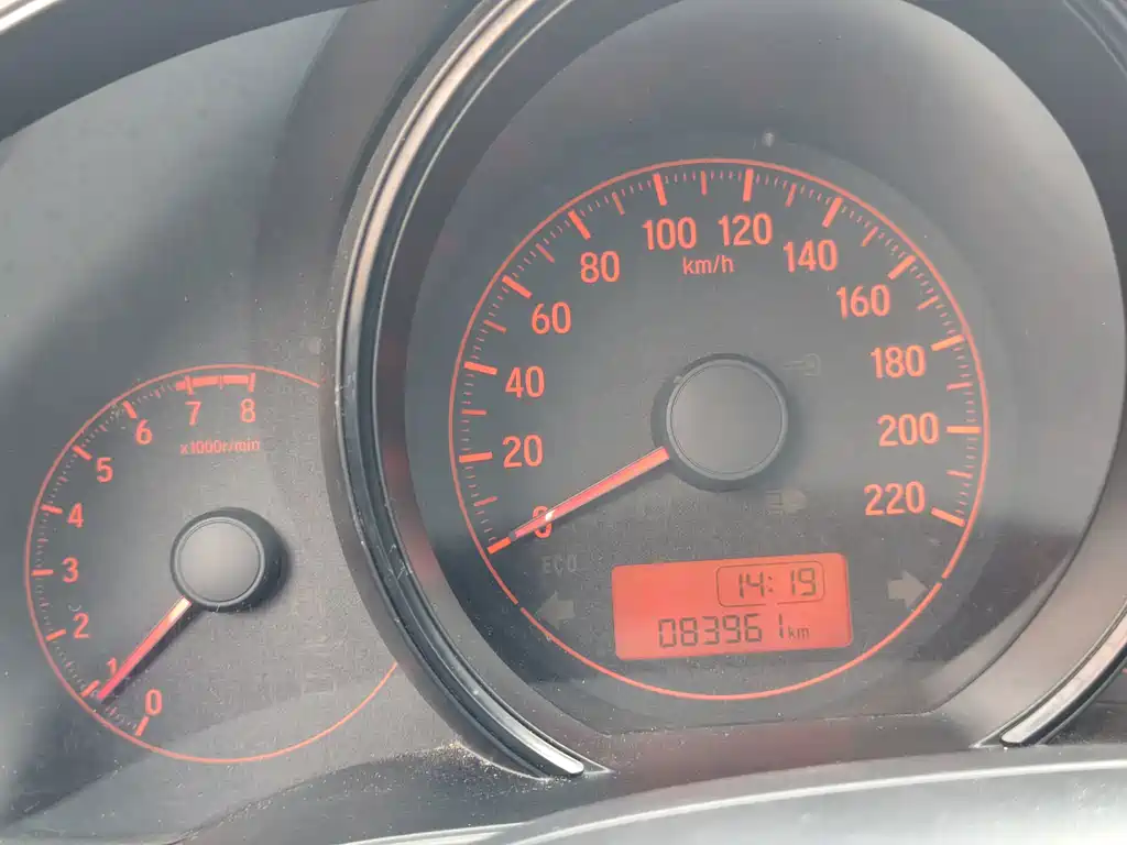 Honda Fit — фото 17
