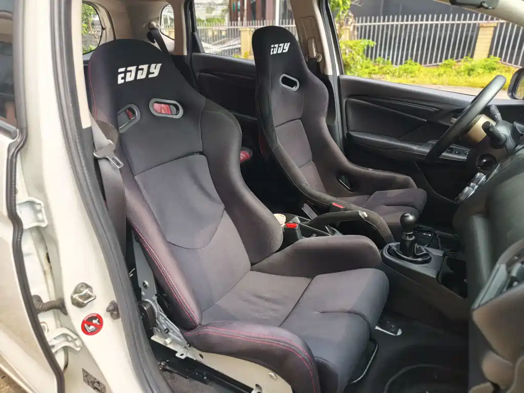 Honda Fit — фото 22