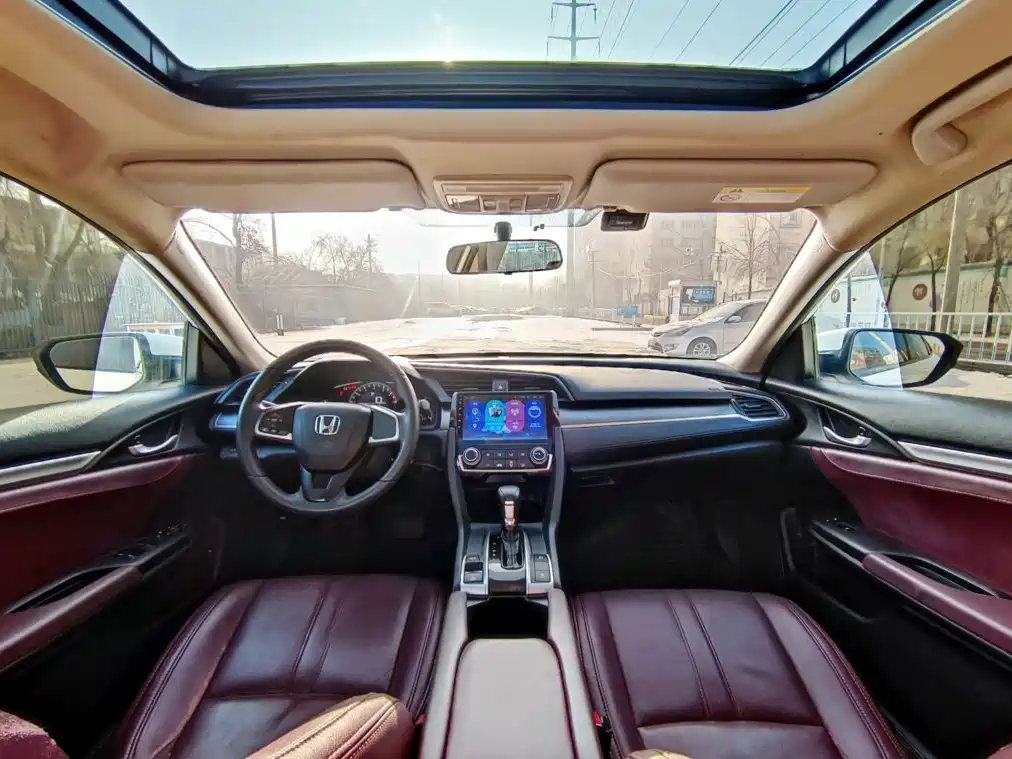 Honda Civic — фото 9
