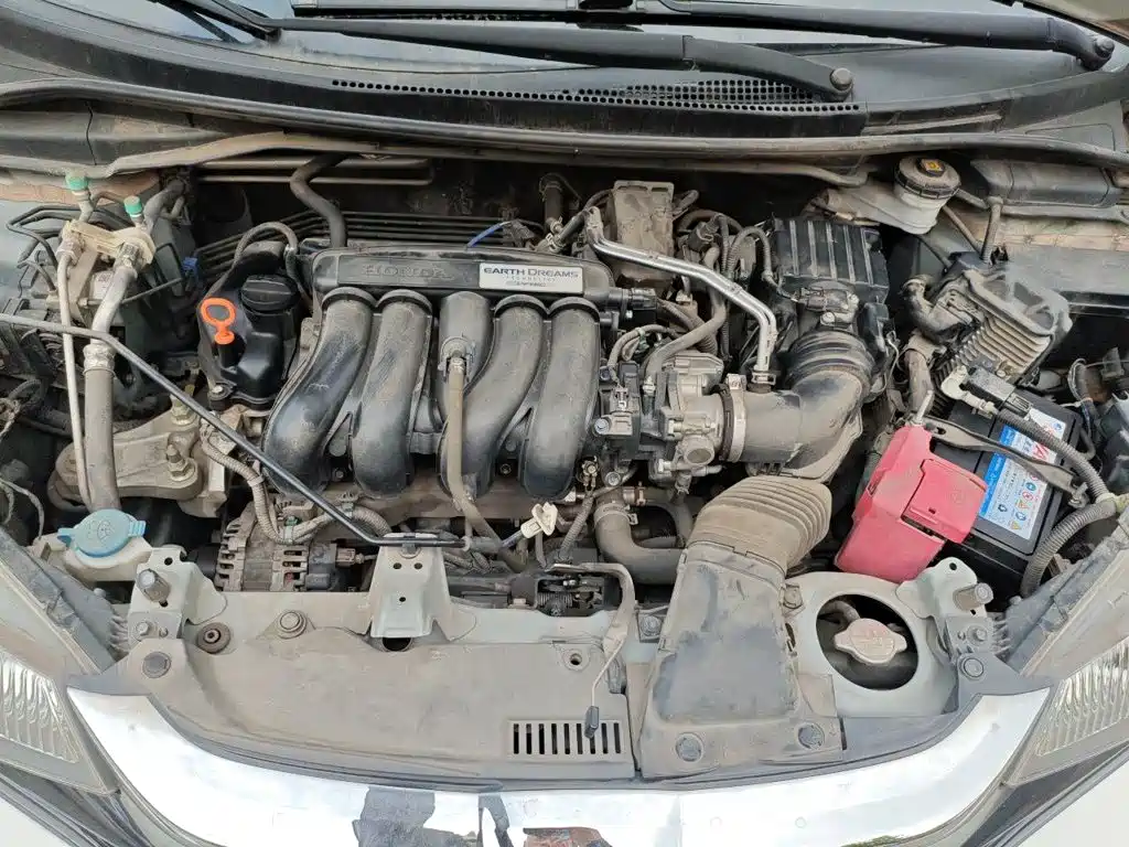 Honda Fit — фото 11