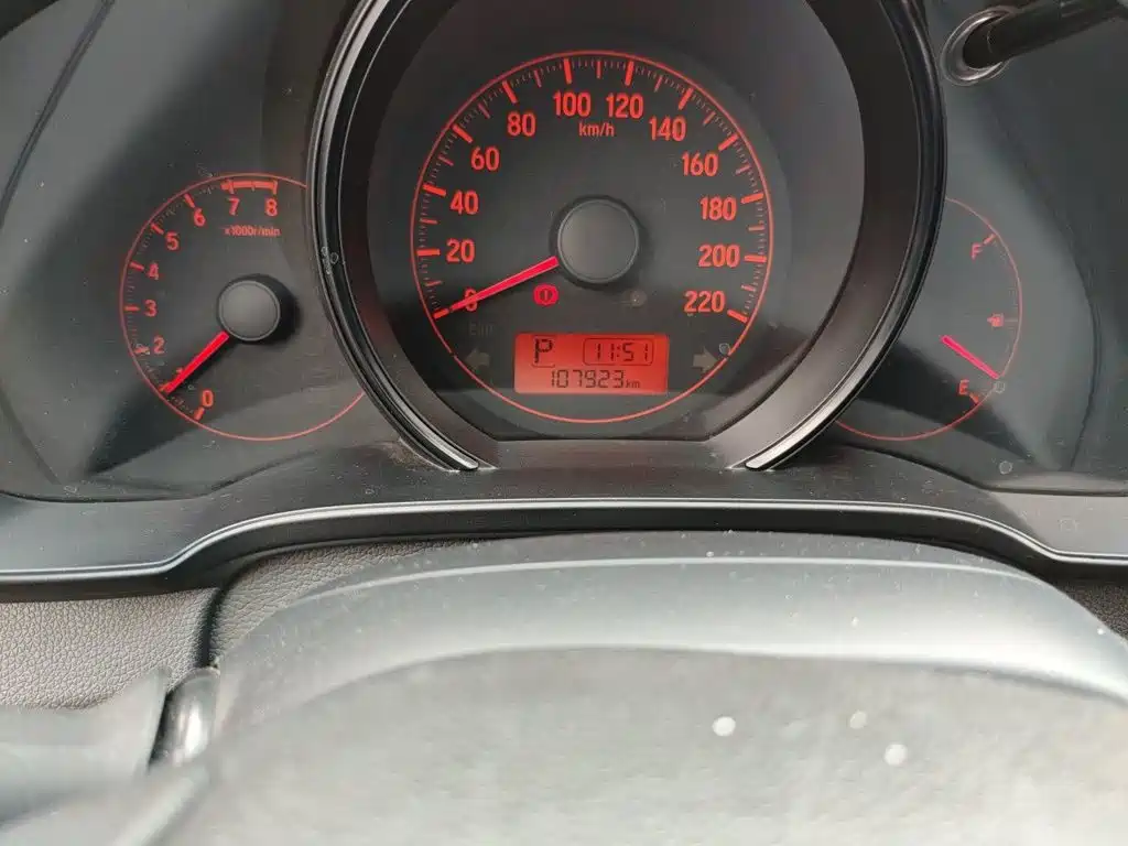 Honda Fit — фото 5