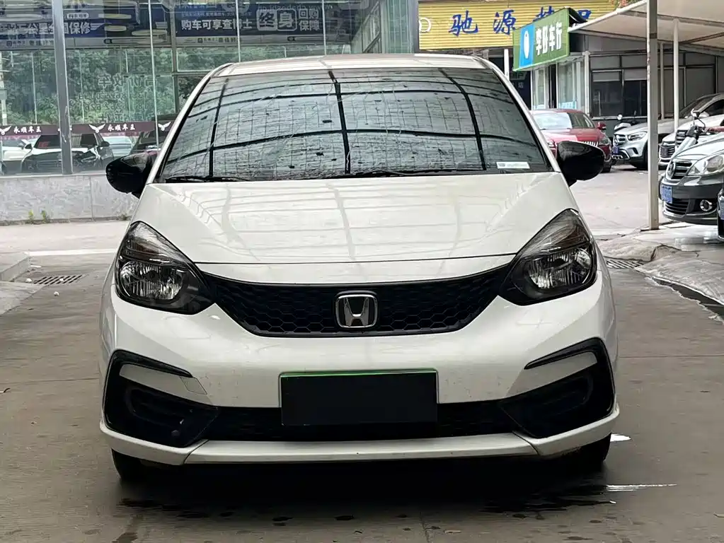 Honda Fit — фото 2