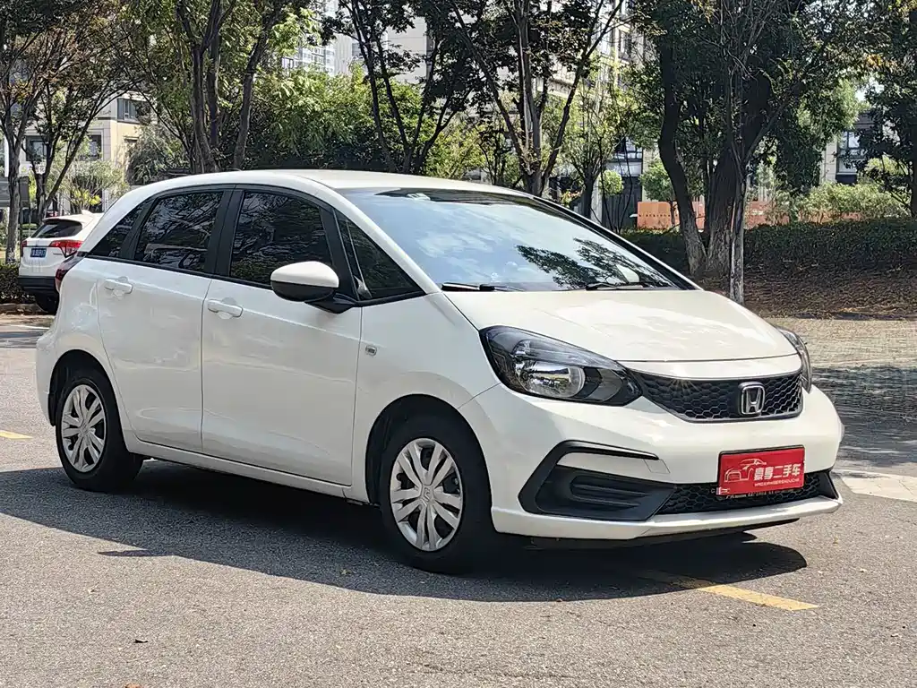 Honda Fit — фото 3
