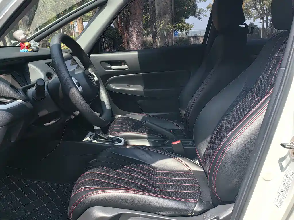 Honda Fit — фото 4