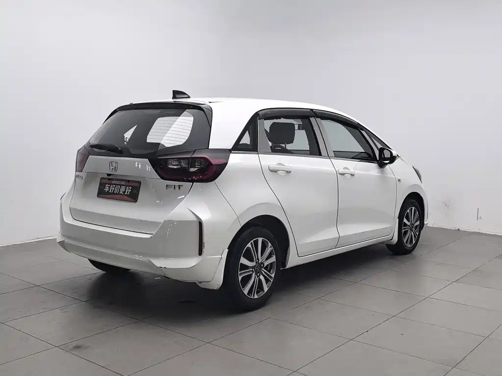 Honda Fit — фото 2