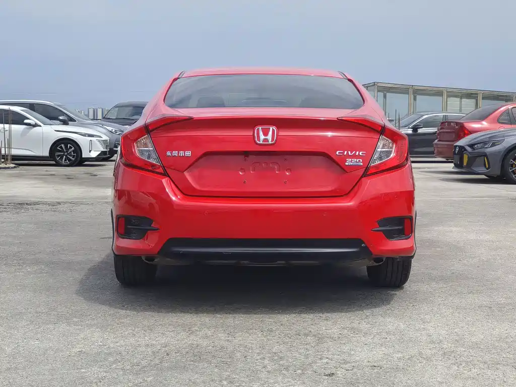 Honda Civic — фото 4