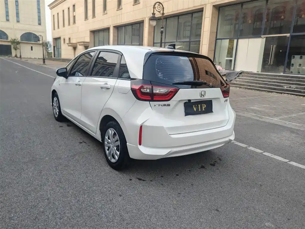Honda Fit — фото 19
