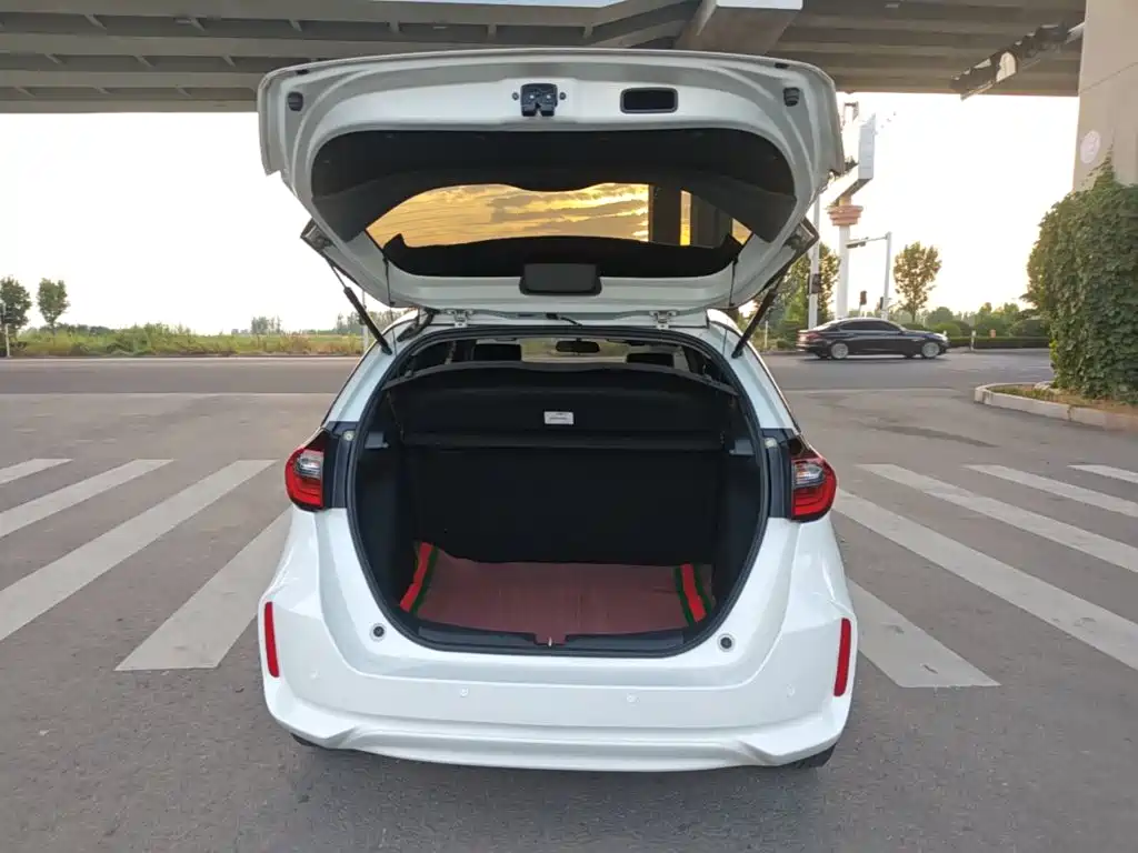 Honda Fit — фото 19
