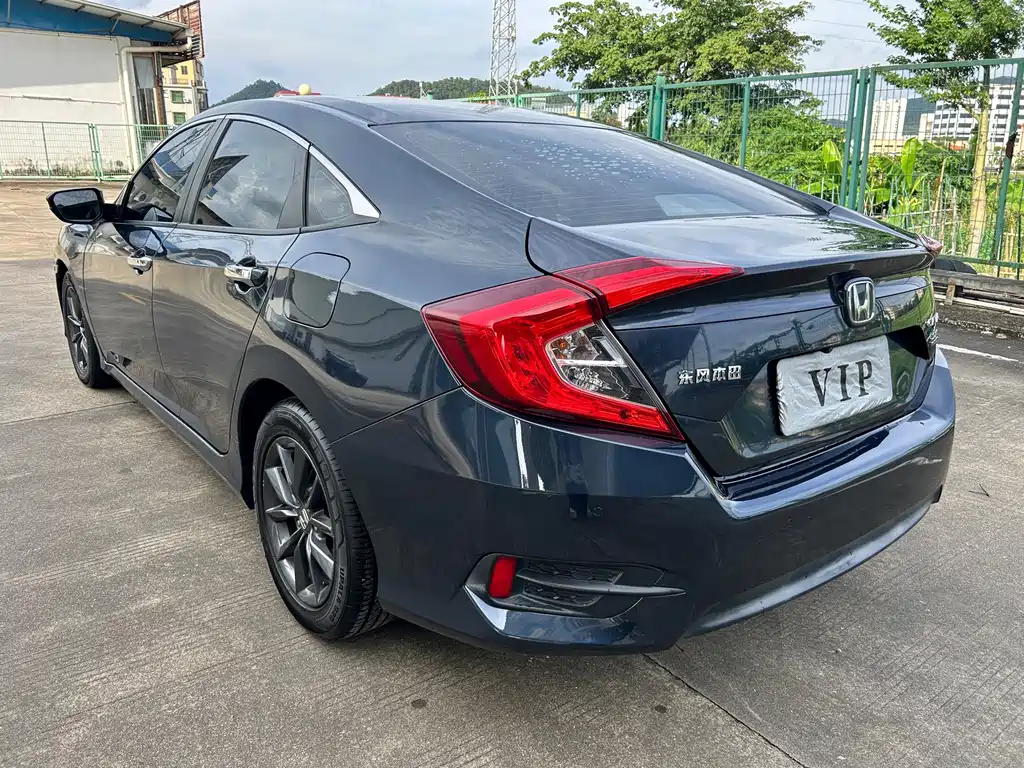 Honda Civic — фото 6