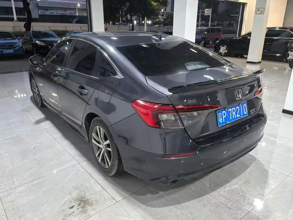 Honda Civic — фото 5