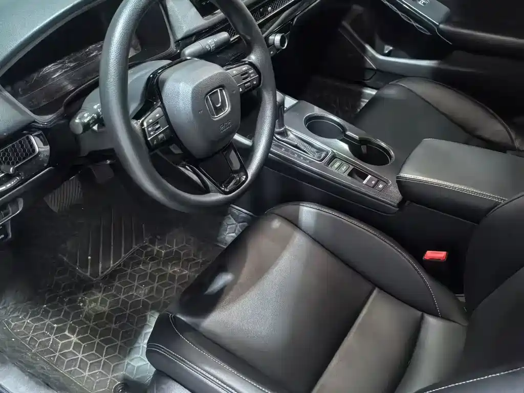 Honda Civic — фото 8