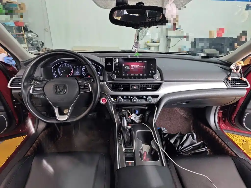 Honda Accord — фото 5