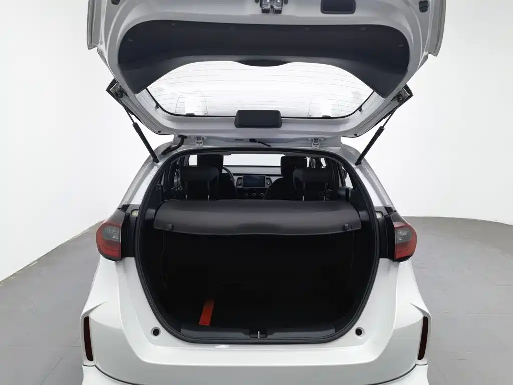 Honda Fit — фото 16