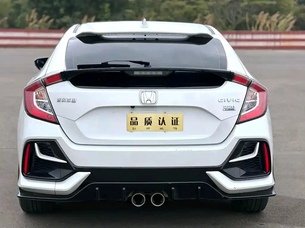 Honda Civic — фото 8