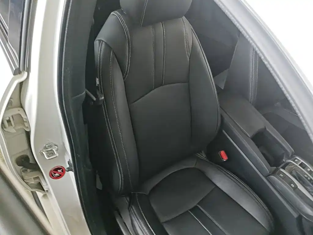 Honda Civic — фото 25