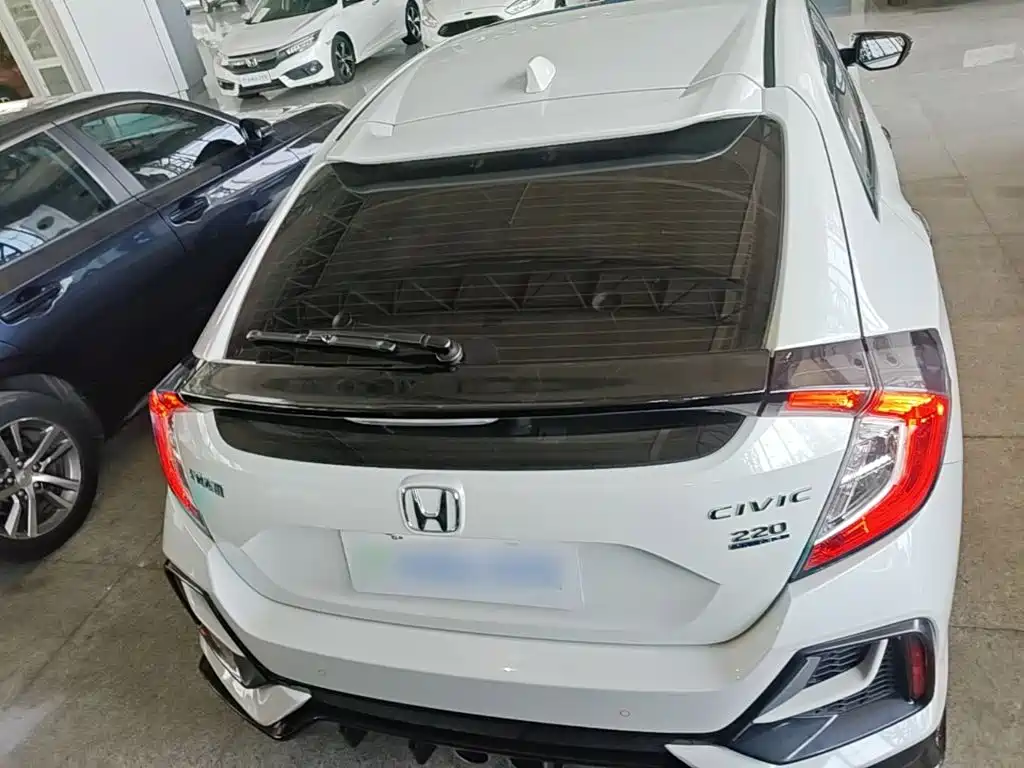 Honda Civic — фото 6