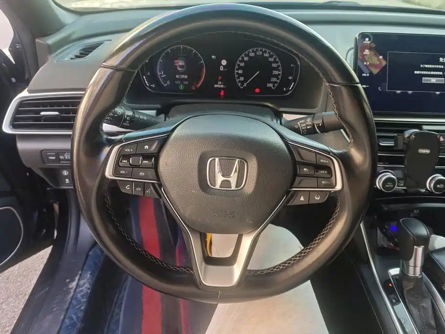 Honda Inspire — фото 15